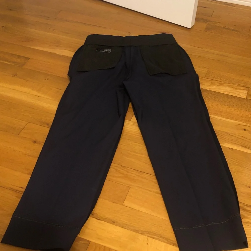 Jos. A. Bank Boys Navy Two-Piece Suit size 14